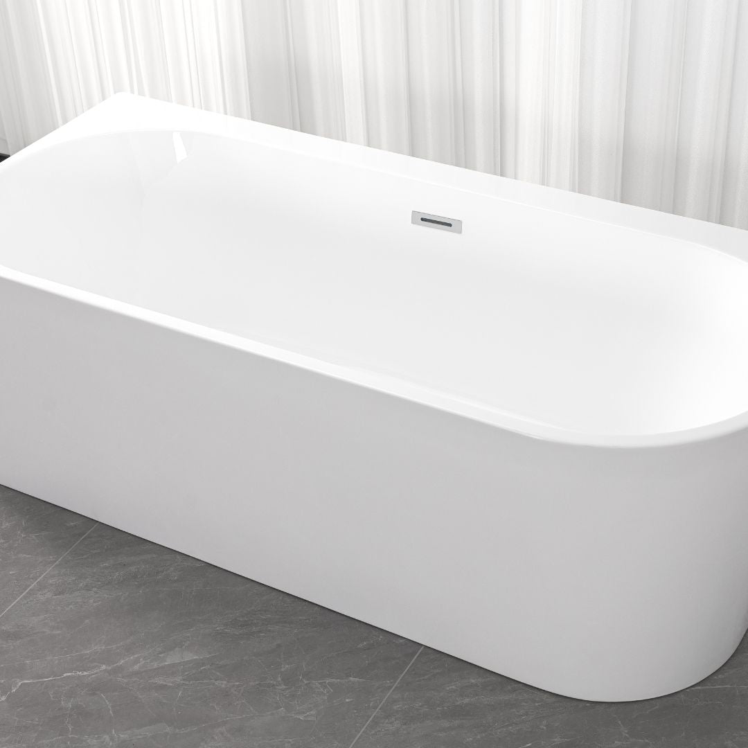 Faro corner bathtub in 3 different sizes
