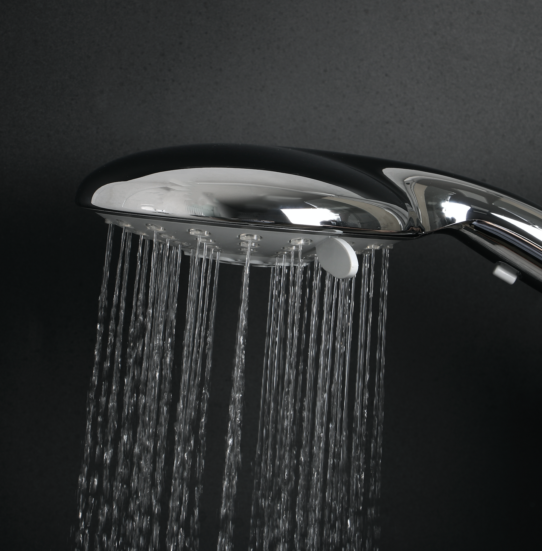 Hand shower in chrome with 4 functions 