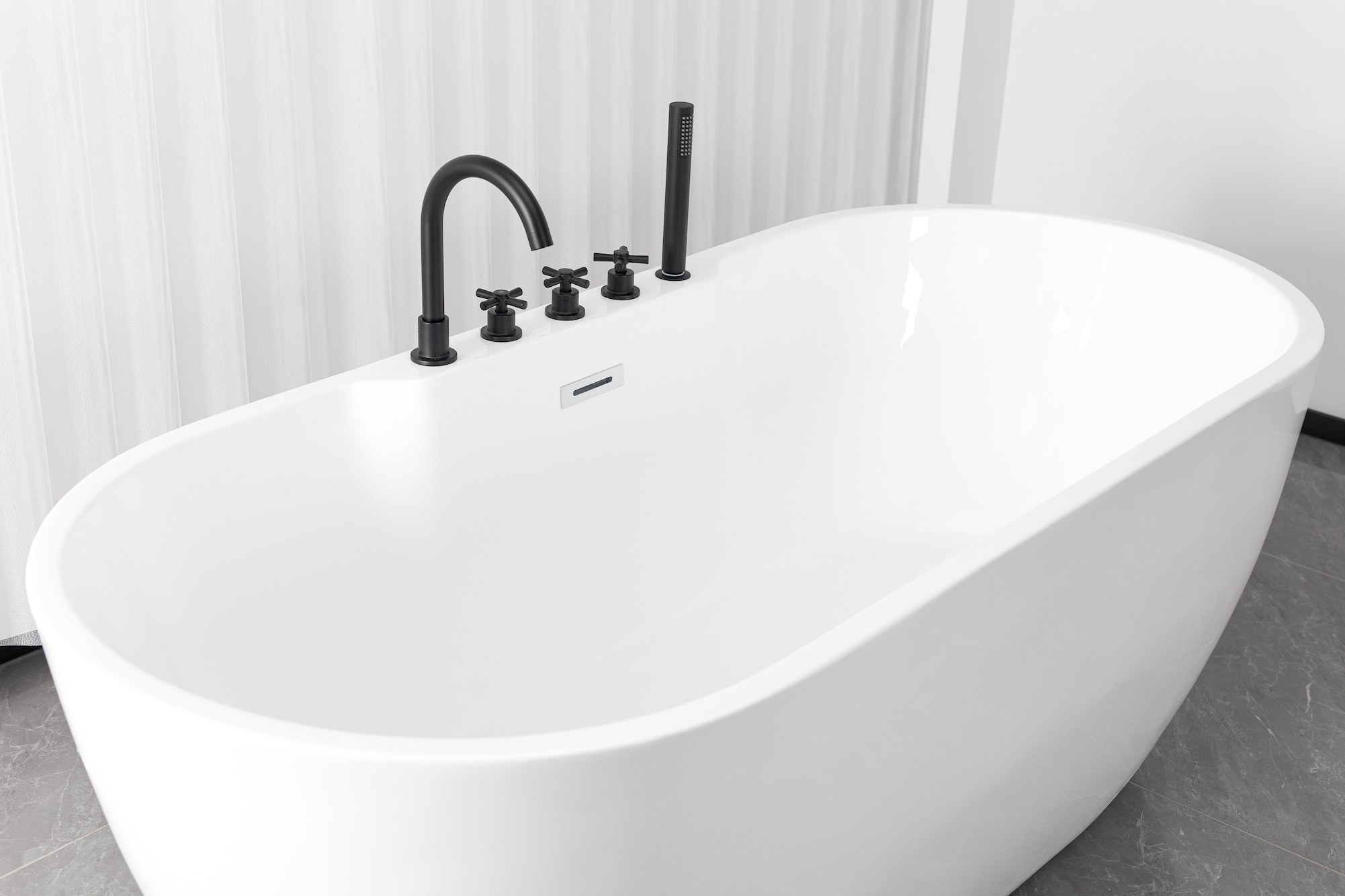Freistehende Badewanne ARUBA schwarz matt 170x75x58 cm