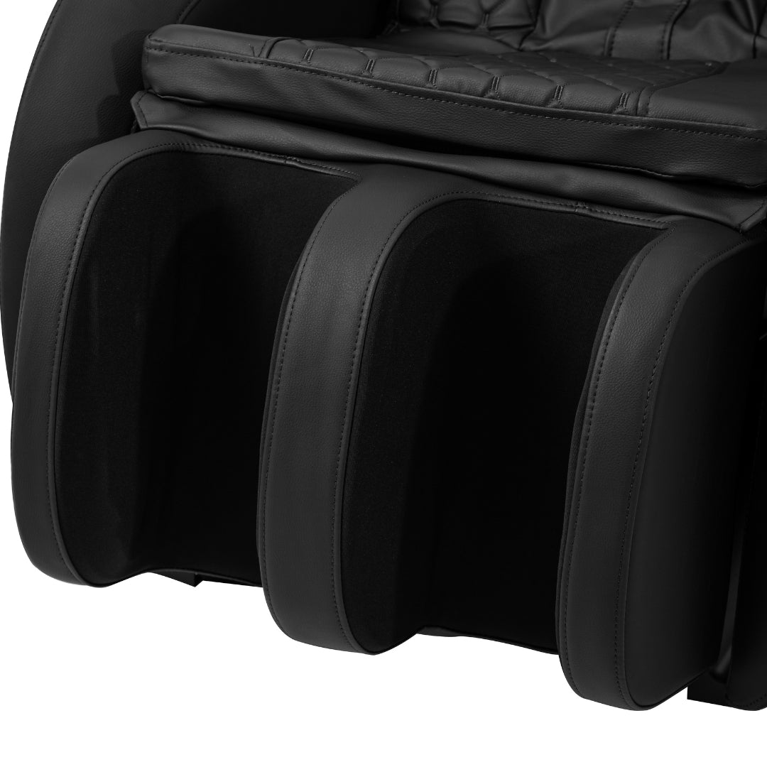 Luxury massage chair black