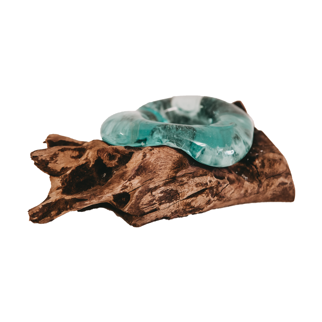 Teak root with glass vase single candle
