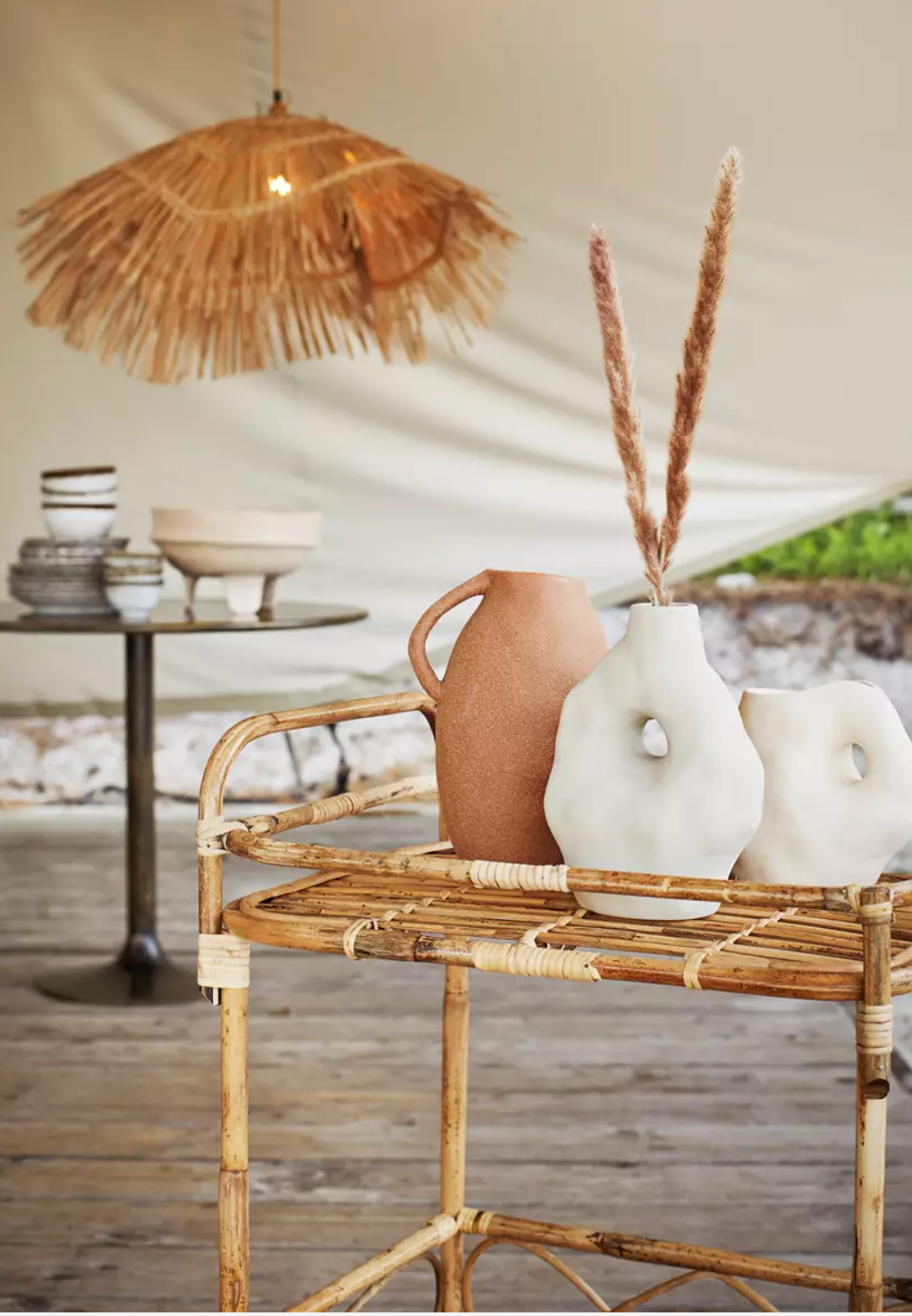 Earthenware vase