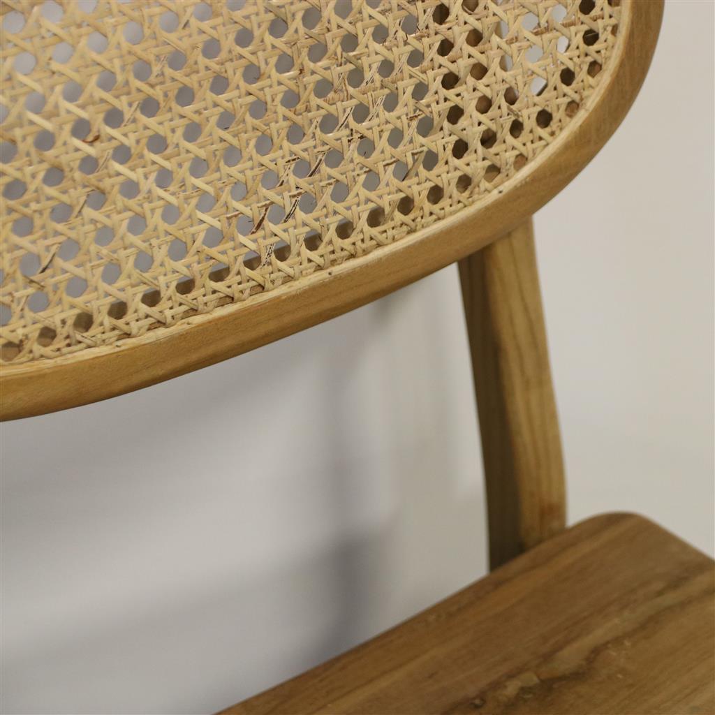 Silla retro con tejido vienés